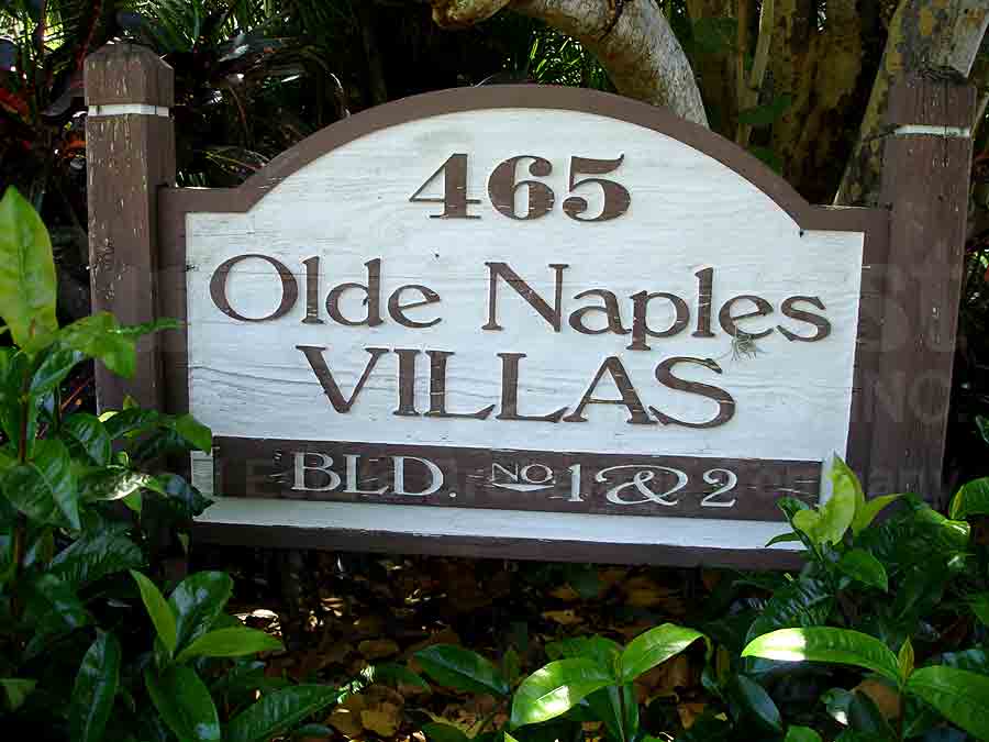 Olde Naples Villas Signage